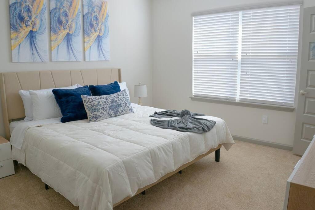 Modern And Spacious King Size Retreat Concord Exterior photo